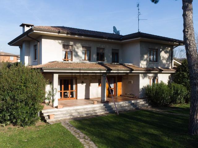 Casa in vendita a San Pietro In Cariano, Veneto