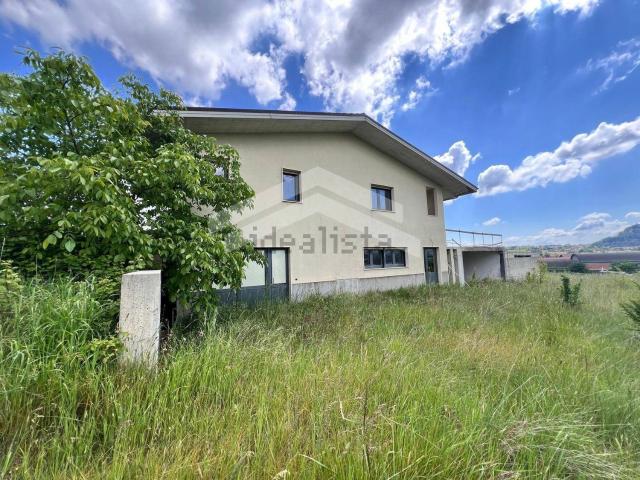 Casa in vendita a Campobasso, Molise