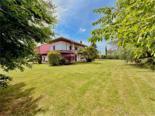 Casa in vendita a Piemonte, Alessandria