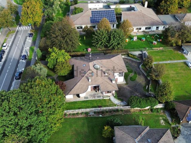 Casa in vendita a Gessate, Lombardia