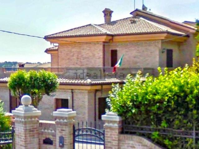 Casa in vendita a Marche, Macerata