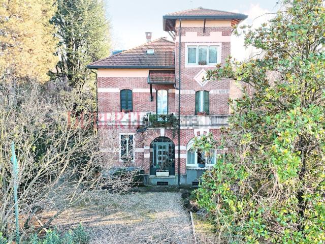 Casa in vendita a Castellazzo, Castronno