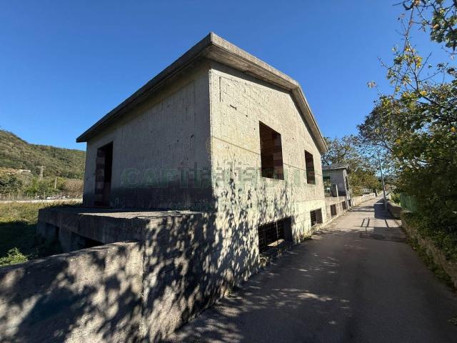 Casa in vendita a Lombardi, Mercato San Severino