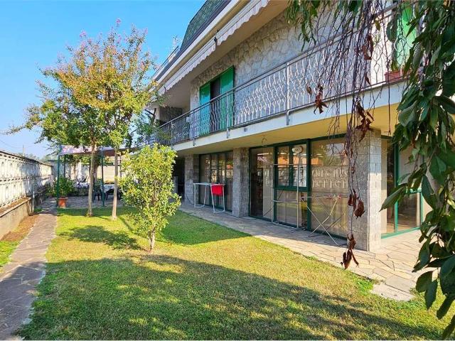 Casa in vendita a Roveda, Sedriano