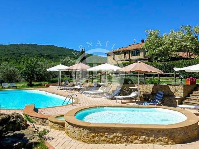 Casa in vendita a Larderello, Toscana