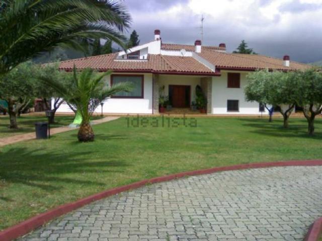 Casa in vendita a Monte San Biagio, Lazio