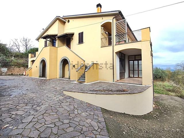 Casa in vendita a Orvieto, Umbria