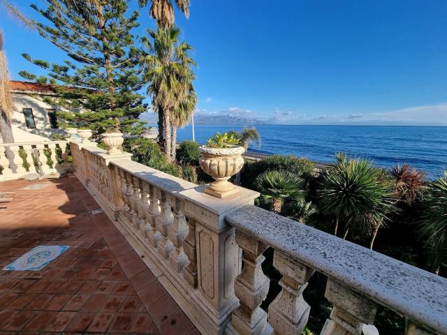 Casa in vendita a Riposto, Sicilia