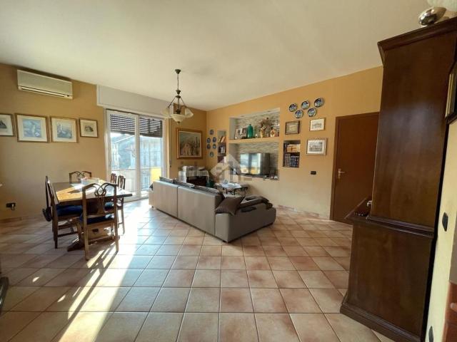 Casa in vendita a Piemonte, Novara