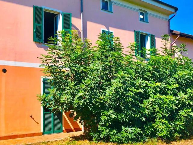 Casa in vendita a Piemonte, Alessandria