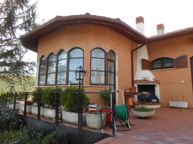 Casa in vendita a Marche, Ancona