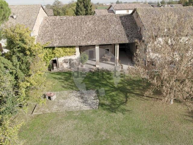 Casa in vendita a Val d’Enza, Re
