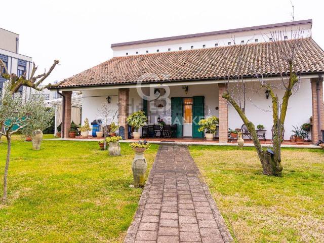 Casa in vendita a Unione di comuni Terre di Castelli, Castelnuovo Rangone