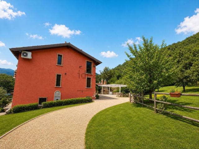 Casa in vendita a Comunità montana della valle Trompia, Nave