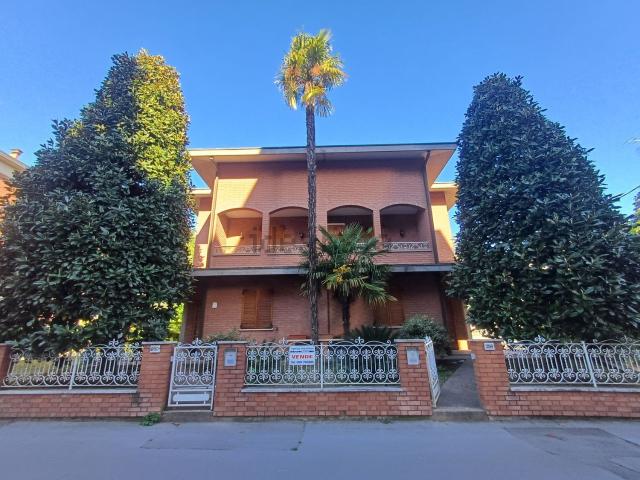 Casa in vendita a Unione di comuni Terre di Castelli, Vignola