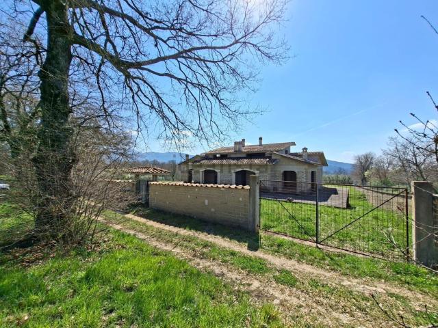 Casa in vendita a Casali di Poggio Nativo, Poggio Nativo