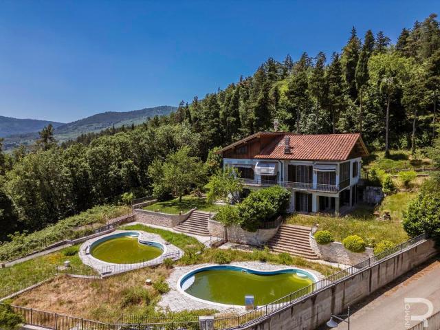 Casa in vendita a Calenzano, Toscana