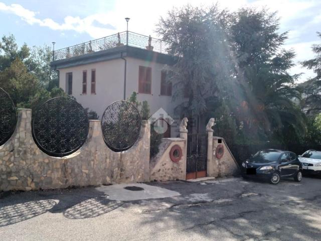 Casa in vendita a Calabria, Cosenza