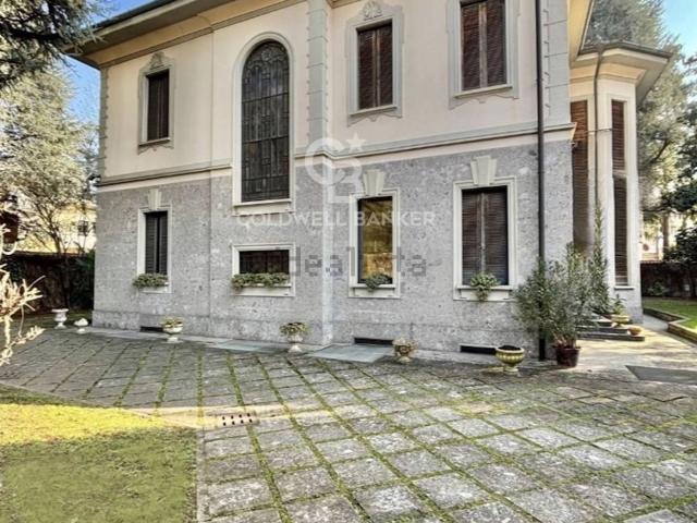 Casa in vendita a San Gerardo, Monza