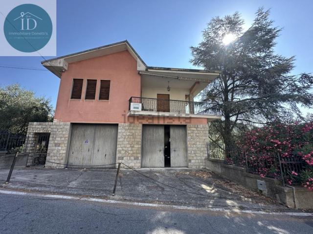 Casa in vendita a Imperia, Liguria