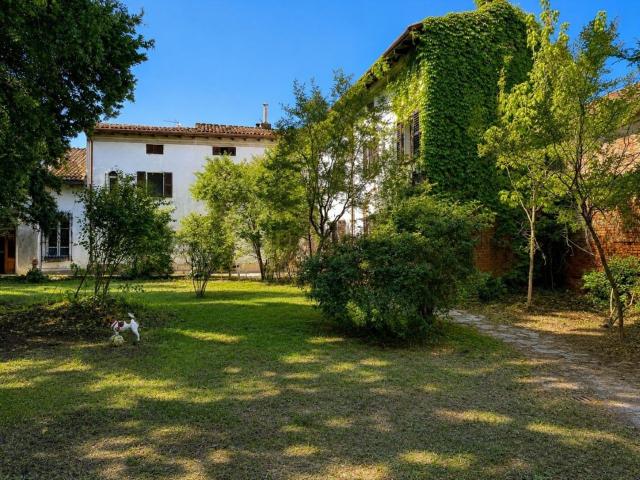 Casa in vendita a Piemonte, Alessandria