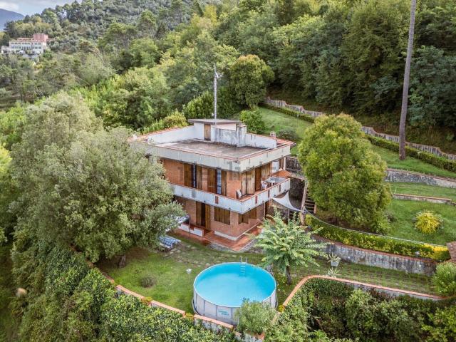 Casa in vendita a località Bucine, Camaiore