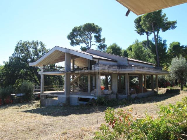 Casa in vendita a Città Sant'Angelo, Pescara