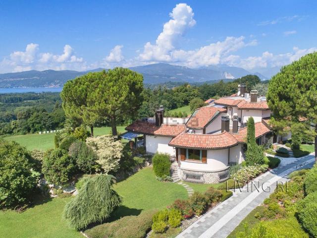 Casa in vendita a Bogno, Besozzo