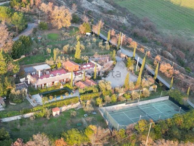 Casa in vendita a Magione, Umbria