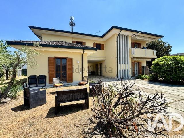 Casa in vendita a Vigevano, Lombardia