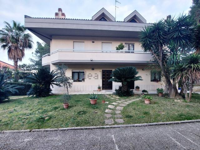Casa in vendita a Montesilvano, Abruzzo