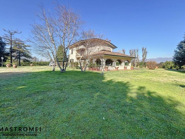 Casa in vendita a Bagni Di Lucca Ponte, Toscana
