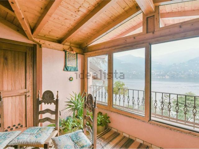 Casa in vendita a Carate Urio, Como