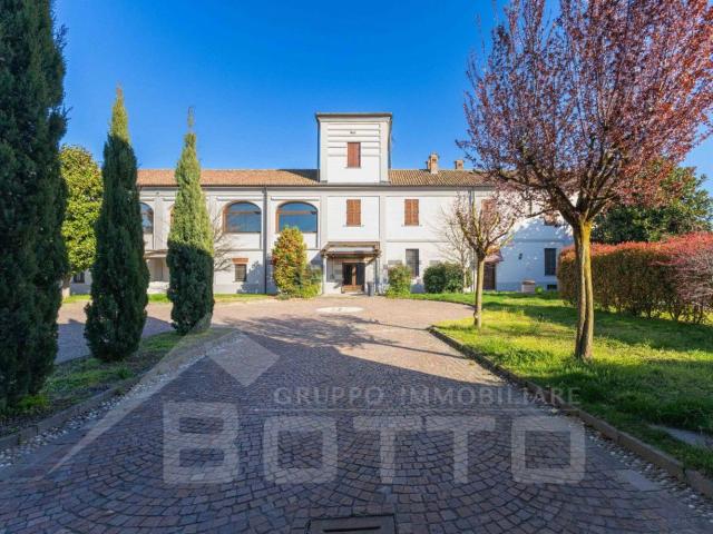 Casa in vendita a Piemonte, Vercelli