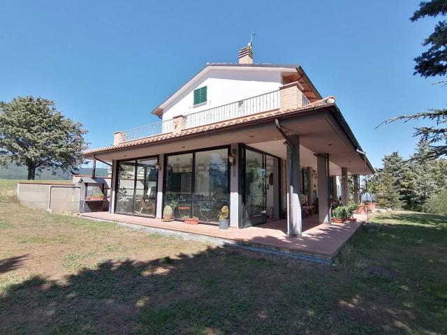 Casa in vendita a Colle Bigo, Marche