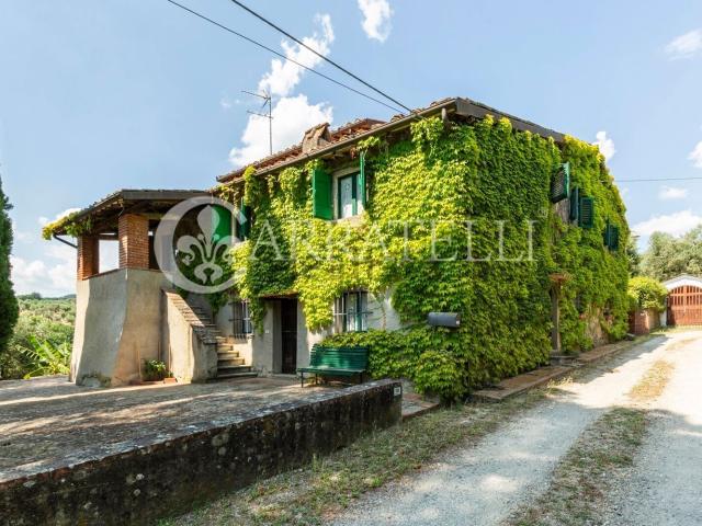 Casa in vendita a Lamporecchio, Toscana
