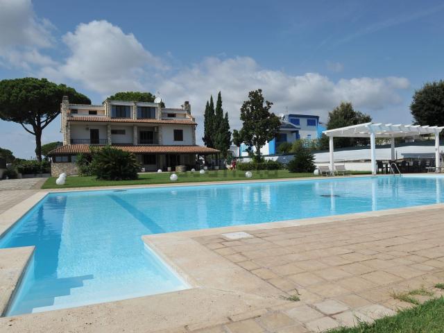 Casa in vendita a Terracina, Lazio