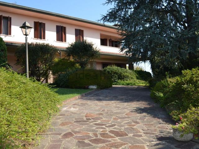 Casa in vendita a Ceregnano, Veneto