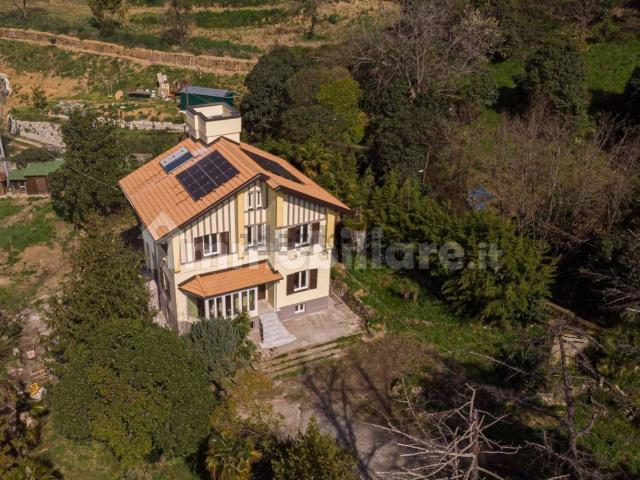 Casa in vendita a Val Polcevera, Serra Riccò