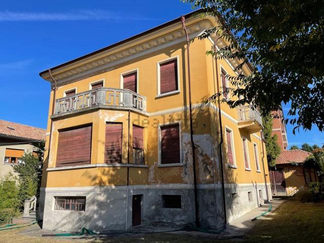 Casa in vendita a Piemonte, Asti