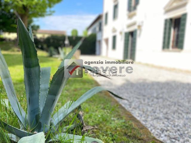 Casa in vendita a Villorba, Carità