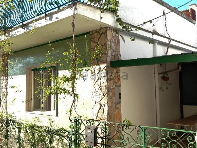 Casa in vendita a Puglia, Bari