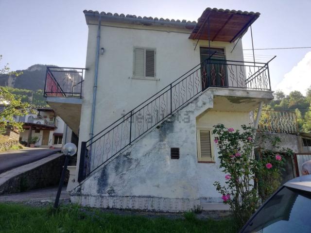 Casa in vendita a Farindola, Abruzzo