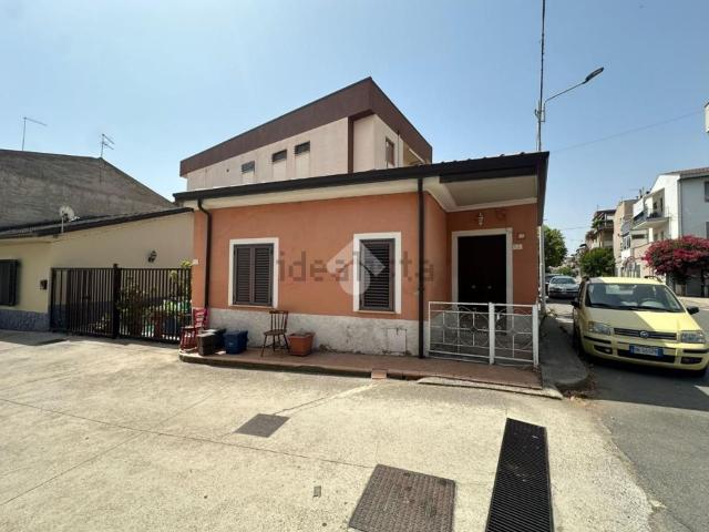 Casa in vendita a Calabria, Cosenza