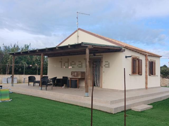 Casa in vendita a Portopalo, Sicilia