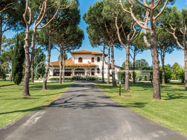 Casa in vendita a Tonfano, Toscana