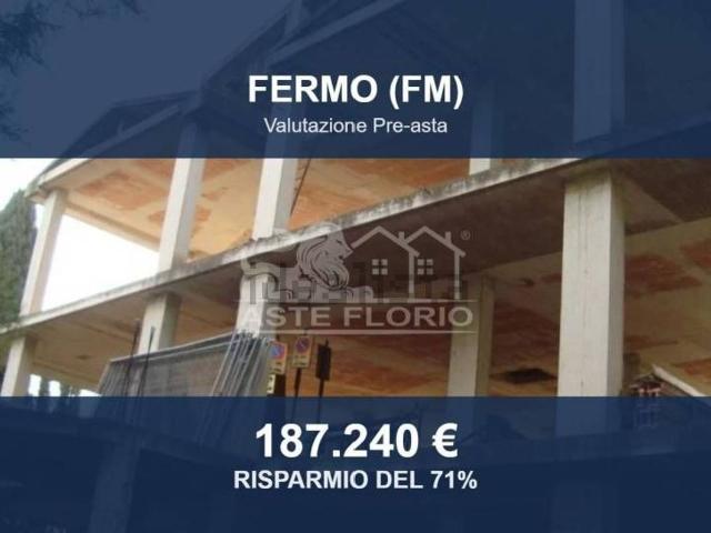 Casa in vendita a Marche, Fermo