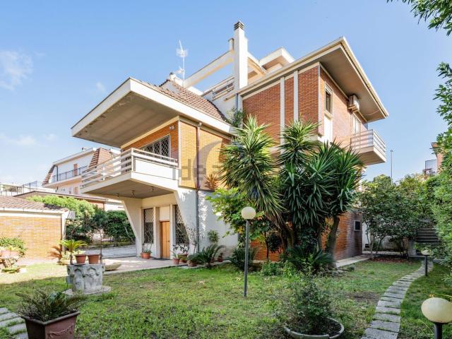 Casa in vendita a San Gordiano, Roma Capitale