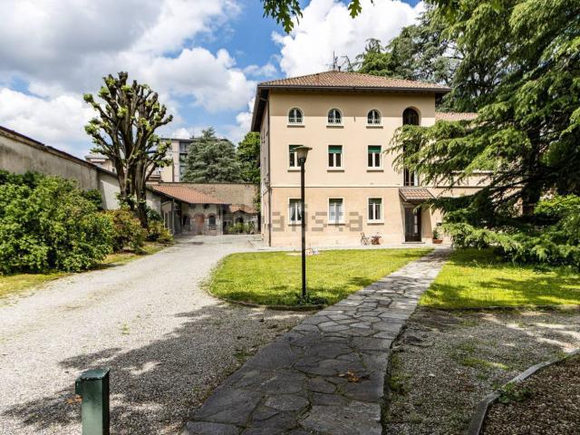 Casa in vendita a Monza, Grazie Vecchie