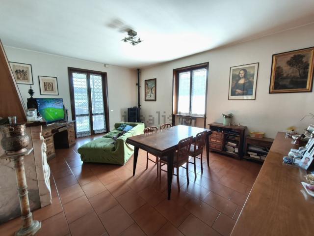 Casa in vendita a Carpaneto Piacentino, Reggio Emilia